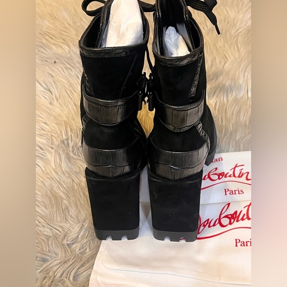 Worn once Christian Louboutin macadamia Velours boot - Picture 6 of 13